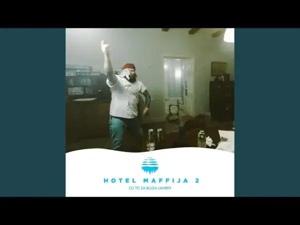 Co to za bluza? Znajdź ją ze zdjęcia i kup online!